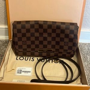 Louis Vuitton Favorite MM